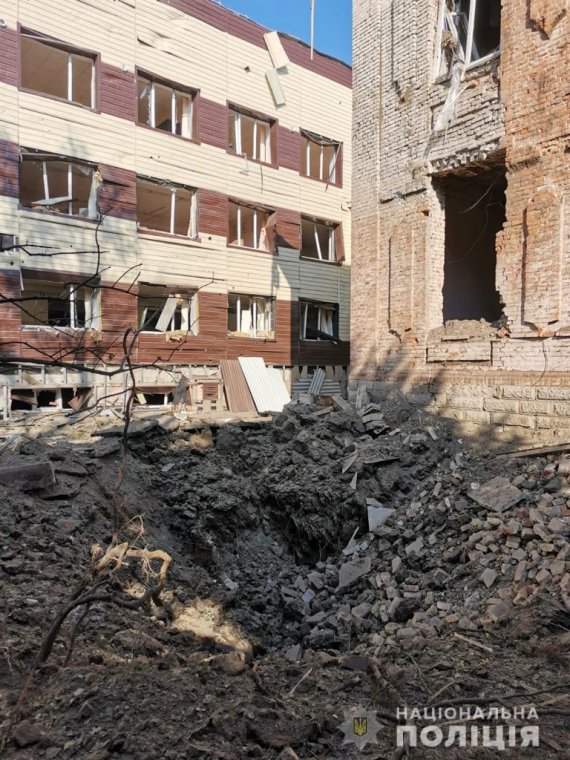 Российские оккупанты уничтожили в Донецкой области еще два учебных заведения