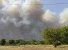 Густой дым возле села Терновка в Крыму