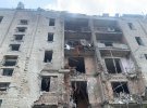 Росіяни влучили ракетою в житловий будинок у Вознесенську, є пораненні