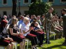 Володимир Зеленський вручив державні нагороди Героям України і членам їх сімей