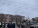3 березня на вулицях Приморська вже стояла російська військова техніка з літерами Z на корпусі