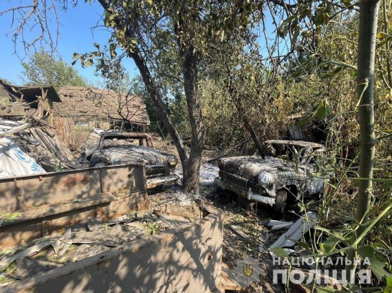 Ворог за добу обстріляв 13 населених пунктів Донеччини