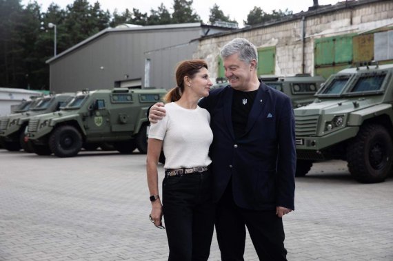 Пятый президент Украины Петр Порошенко и его супруга Марина отмечают 38-ю годовщину свадьбы