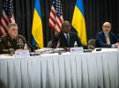 Голова Об'єднаного комітету начальників штабів США генерал Марк Міллі й міністри оборони США Ллойд Остін та України Олексій Резніков