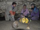 В пещере Тернопольской области нашли давние артефакты