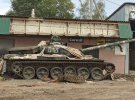 ЗСУ показали покинуту техніку та БК окупантів у звільненому Ізюмі на Харківщині