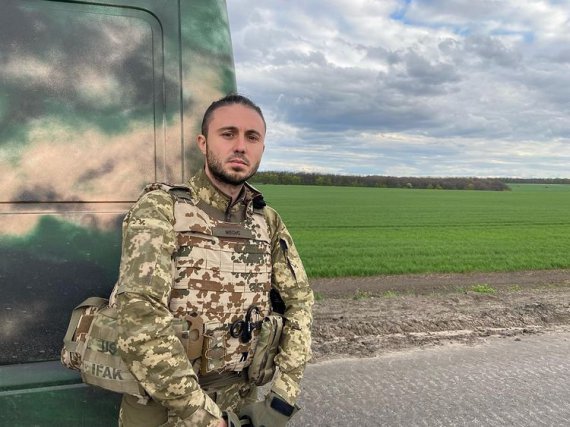 Фронтмен группы "Антитіла" Тарас Тополя вспомнил службу в одном батальоне со звездным коллегой