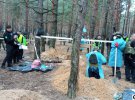 В Ізюмі продовжується ексгумація містян, які загинули під час російської окупації міста. Наразі відомо про щонайменше 500 тіл