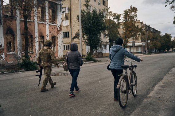 В освобожденные районы Харьковщины возвращается жизнь