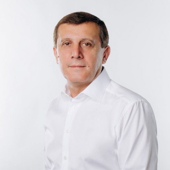 Василий Петевка – член Комитета по вопросам аграрной и земельной политики.