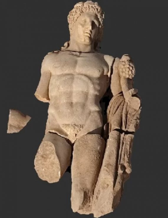 Археологи знайшли давню статую Геракла