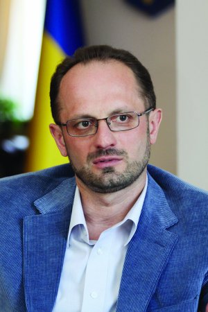 Роман БЕЗСМЕРТНИЙ, політик і дипломат