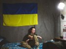 Катерина Поліщук працювала парамедиком на заводі "Азовсталь".