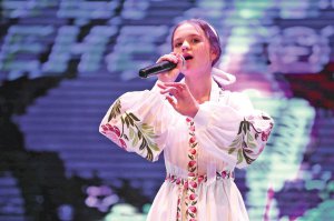 Злата Дзюнька з композицією ”Незламна” перемогла в національному відборі дитячого Євробачення. Представить Україну на пісенному конкурсі, що в грудні прийматиме Вірменія