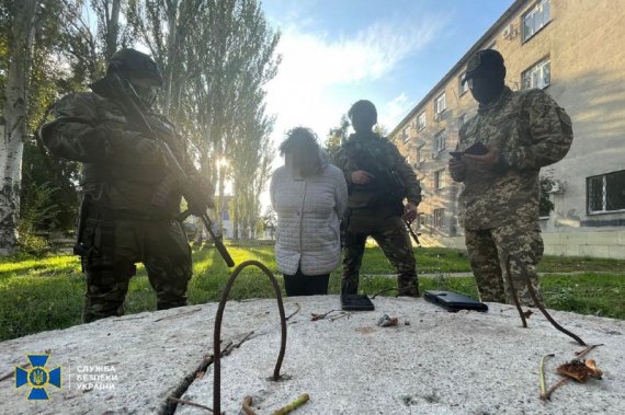 СБУ затримала коригувальників ворожого вогню по позиціях ЗСУ на східному і південному фронтах