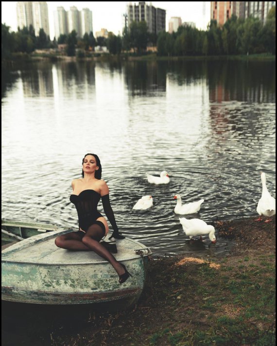 В Instagram Даша Астаф'єва розмістила пару своїх сміливих фото