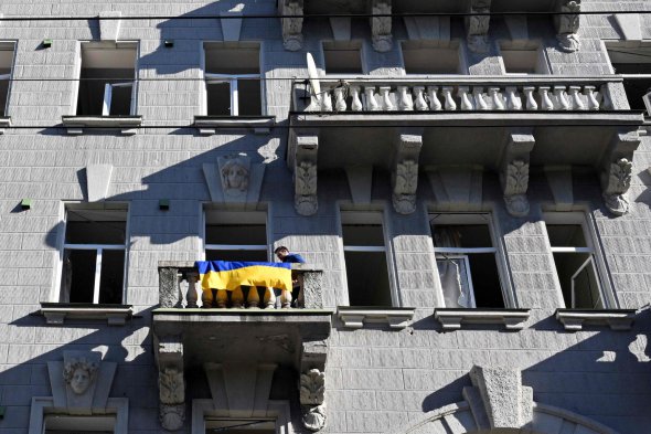 Наслідки ракетного обстрілу центру Києва 