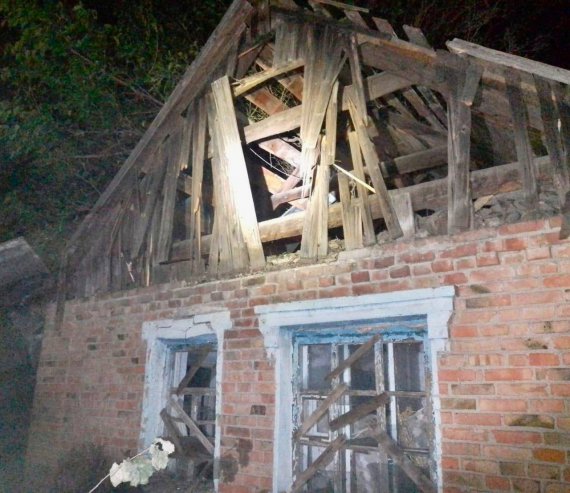 Враг всю ночь терроризировал Никопольский район