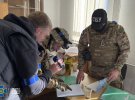 Працівники СБУ і ДБР затримали топпоплічницю російських окупантів у деокупованому Куп'янську