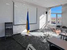 У Києві російськими ракетами пошкоджено будівлю МОН