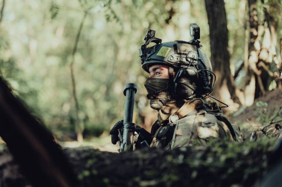 Президент України Володимир Зеленський показав нові фото України під час війни