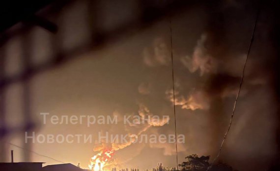 Пожар после прилета в Николаеве