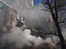 Утром 17 октября россияне атаковали Киев иранскими беспилотниками Shahed-136. Разрушили жилой дом. Два человека погибли.