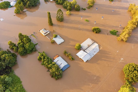 В Австралии третью неделю продолжаются наводнения из-за проливных дождей