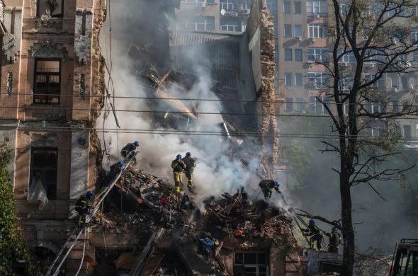 Попадания иранского дрона по дому в Киеве 