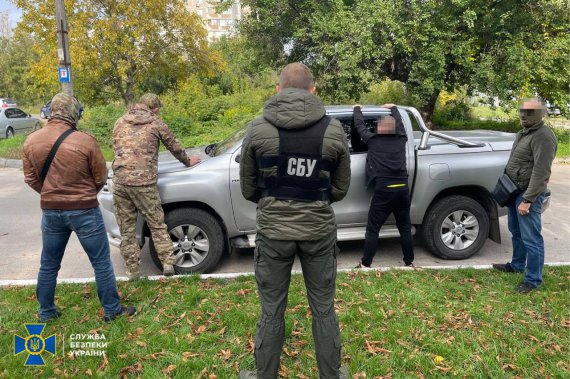 В Киевской и Черкасской областях СБУ задержала организаторов нелегальных трафиков уклонистов.