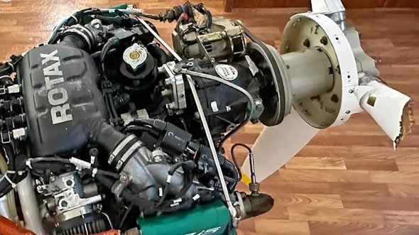 Двигатель австрийкой компании Rotax в российском дроне иранского производства Mohajer-6, который сбили ВСУ над Одессой