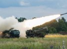 Українські військові швидко опанували американські системи HIMARS. 