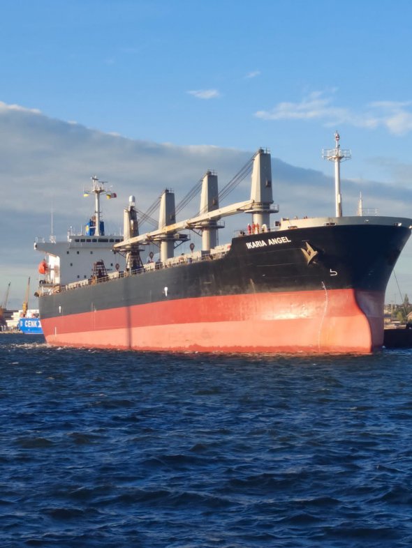 Судно Ikaria Angel не може вивезти зерно з українського порту через російську блокаду