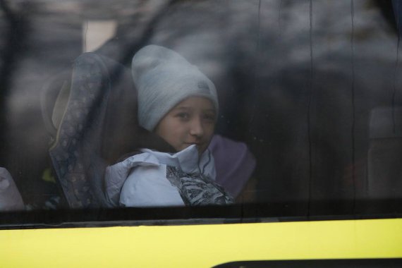 Из российского Белгорода отправились два автобуса с желающими эвакуироваться