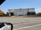 Будівля Херсонської ОДА вже без російського триколору