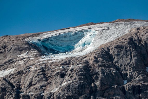 Льодовики Кіліманджаро можуть повністю зникнути до 2050 року