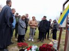В Буче президент посетила массовые захоронения украинцев на территории церкви Святого Андрея
