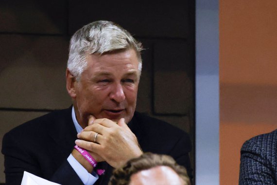 Американский актер Алек Болдуин подал в суд