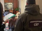 У Чернівецькій області викрили зрадника, який готував фейки для ток-шоу російського пропагандиста Володимира Соловйова.