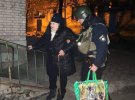 Жителі Шевченківського району Запоріжжя опинилися в зоні ураження ракетою "Іскандер-К", спорядженою касетним зарядом. Вибухонебезпечні елементи розсипалися серед житлового масиву. Через те, що касети можуть здетонувати у будь-який момент, проведено тимчасову евакуацію населення