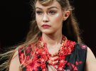 27-річна модель Джиджи Хадід молодша за актора на 21 рік