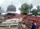 Индонезию всколыхнуло землетрясение