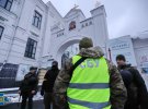 СБУ проводит меры безопасности в Киево-Печерской лавре
