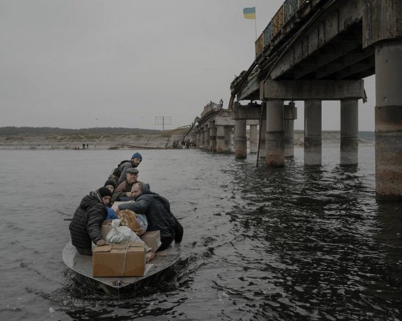 Президент Владимир Зеленский опубликовал новую подборку фото воюющей Украины