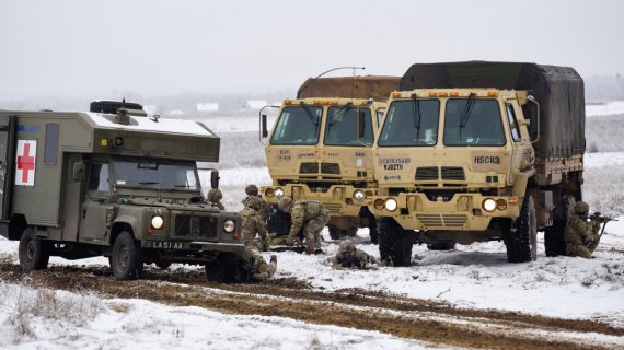 НАТО провело военные учения у границ Беларуси и РФ