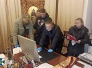 СБУ і Національна поліція обшукали Почаївську духовну семінарію і Івано-Франківську єпархію РПЦ в Україні.