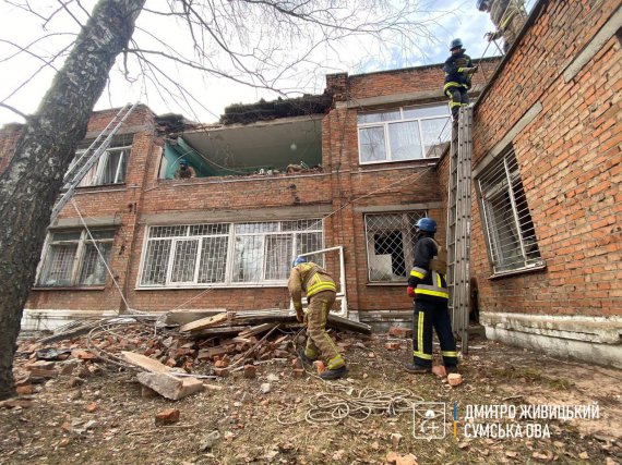 Російські військові  обстріляли  Білопілля на Сумщині. Загинув 15-річний хлопець. Є значні руйнування