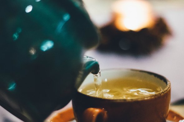 Зеленый чай также помогает повысить скорость метаболизма у некоторых людей