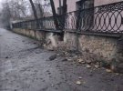 Окупанти поцілили в будівлю лікарні у Херсоні - снаряди пошкодили дитяче відділення та морг