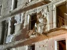 Российские террористы обстреляли жилой дом в Кривом Роге.
